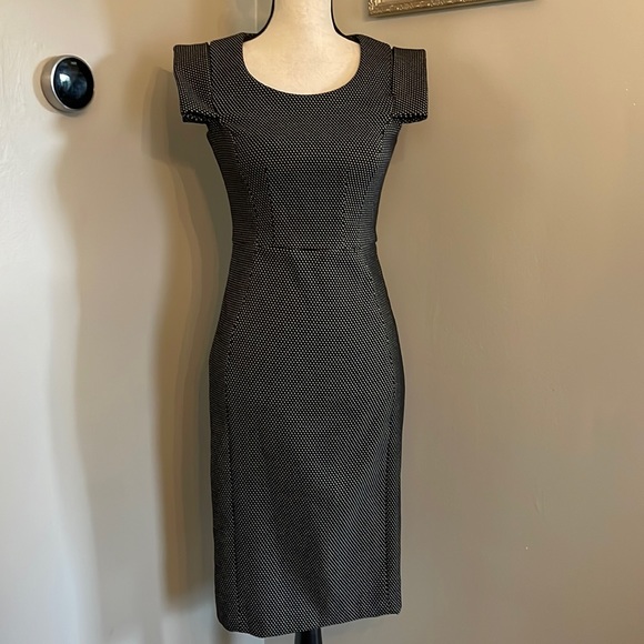 Calvin Klein dress perfect NWOT - Picture 2 of 10